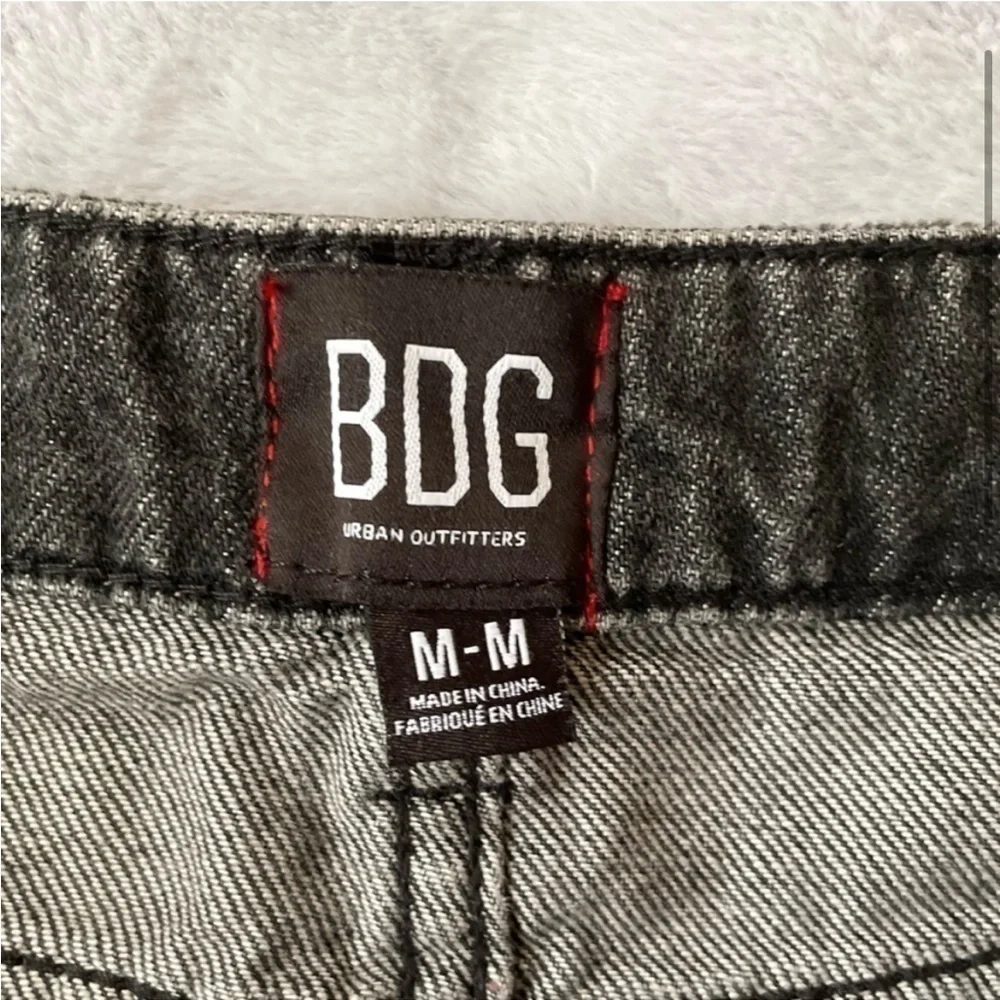 URBAN Outfitters BDG Gray Distressed Denim Mini Skirt Medium